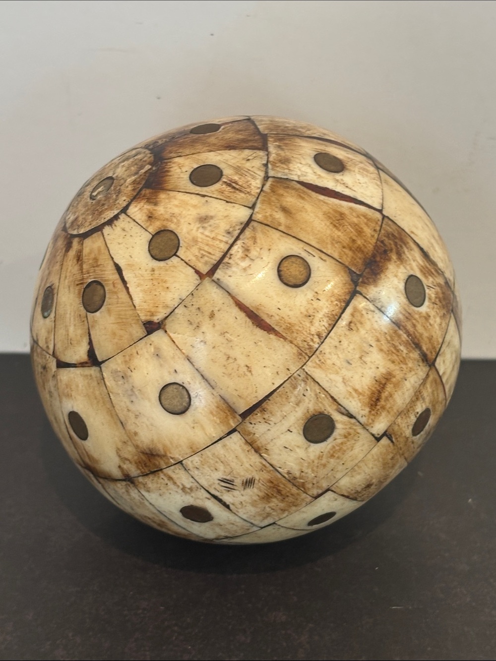 Vintage Hand-Inlaid Tessellated Bone Decorative Orb Carpet Ball 4" / 9oz
